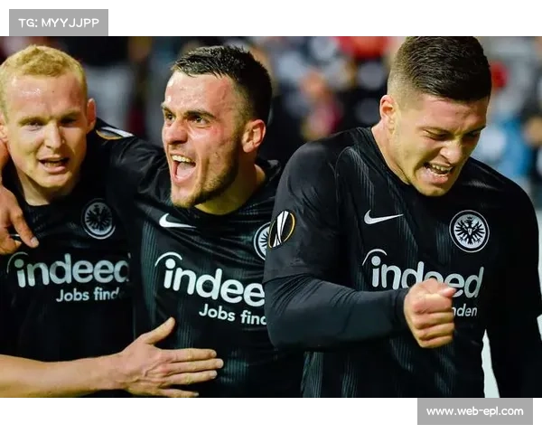 法兰克福1-1战平沃尔夫斯堡,双方各取一分未能拉开与欧战区差距